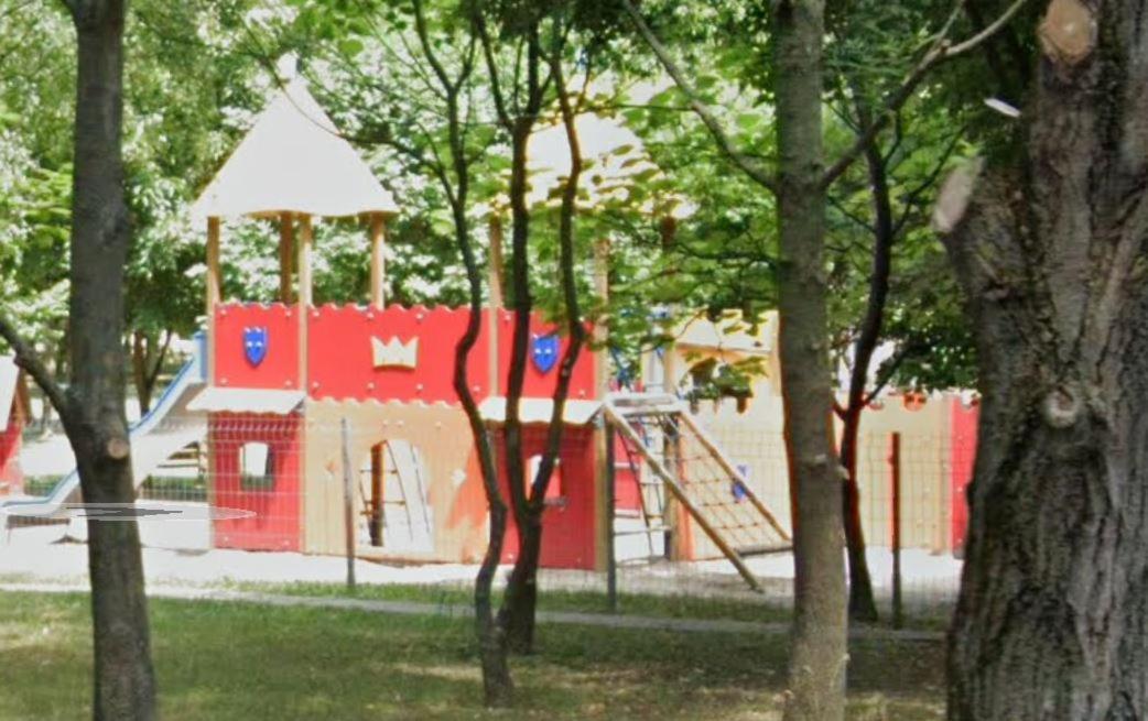 Diosgyor Castle Guesthouse ミシュコルツ エクステリア 写真